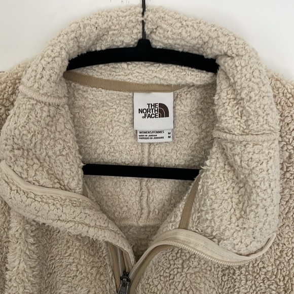 The North Face fleece zip up jacket - Picture 3 of 9